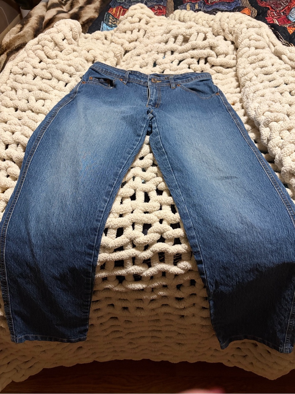 bill blass Women's Jeans in Medium Blue